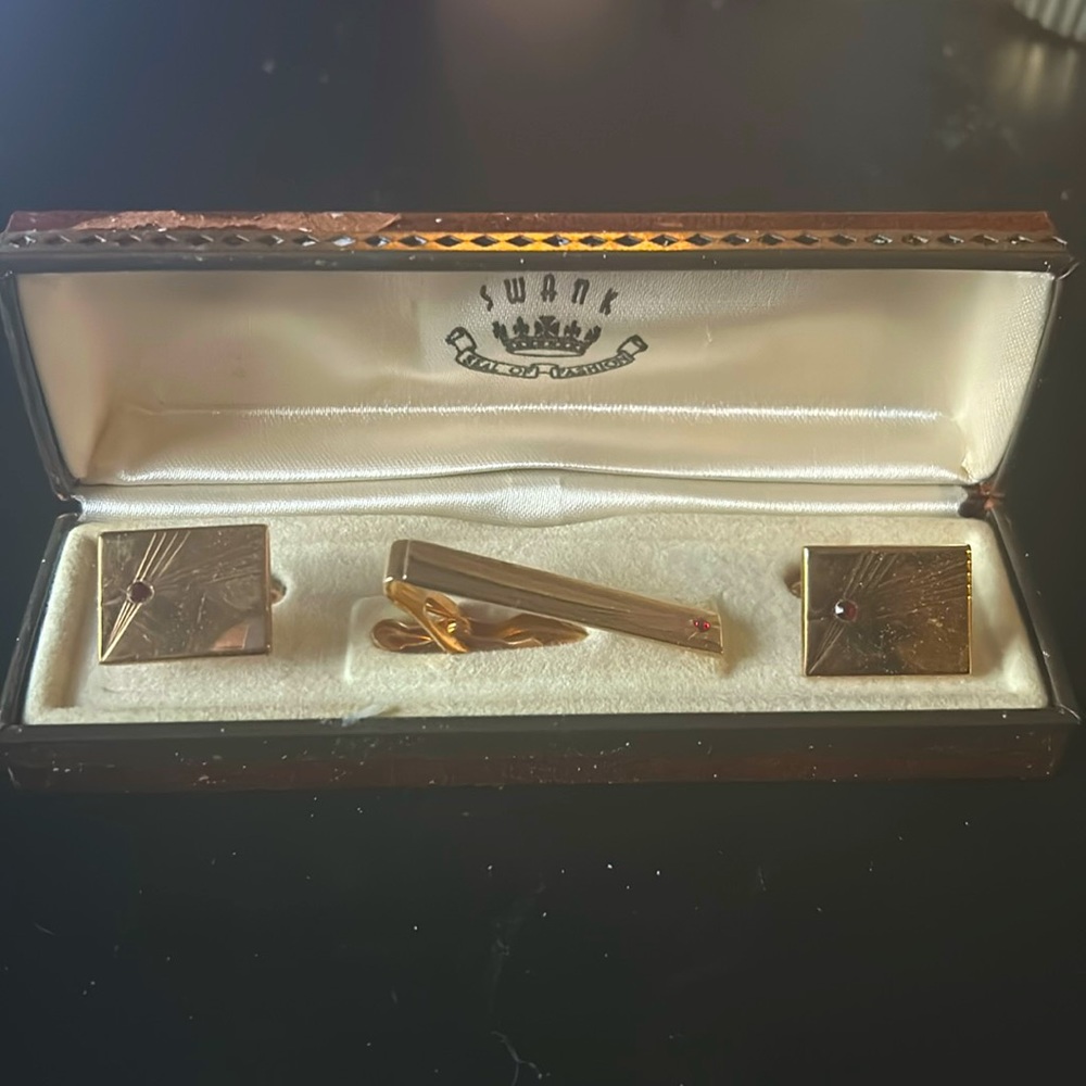 Swank vintage cufflinks and tie clip